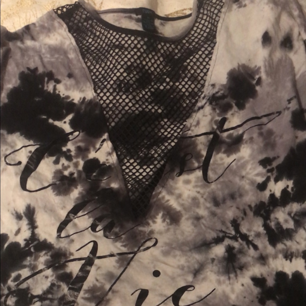 Mesh tshirt